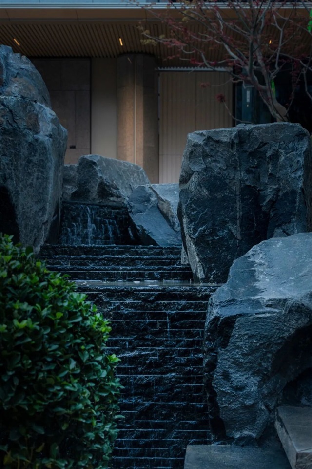 image21.jpeg image21.jpeg