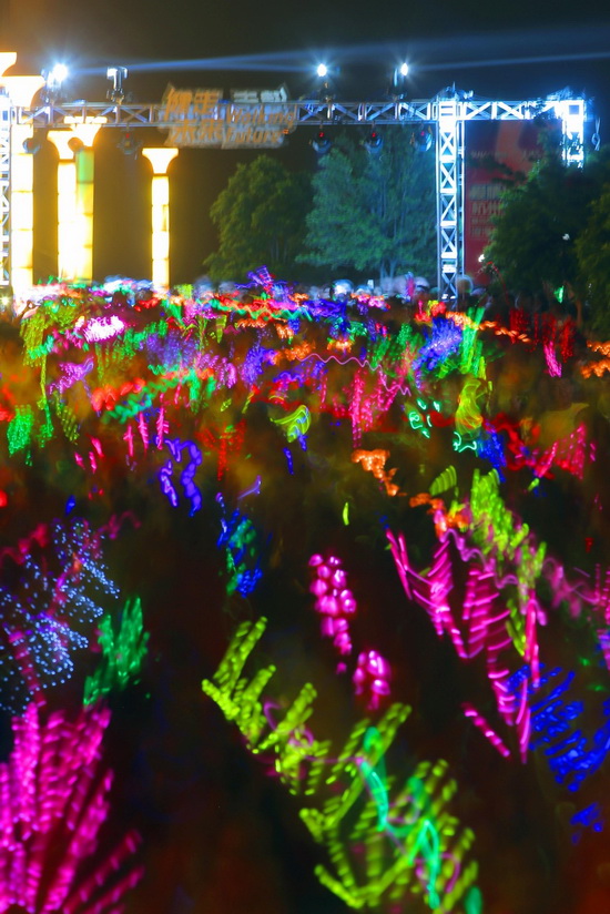 融创业主奔向终点